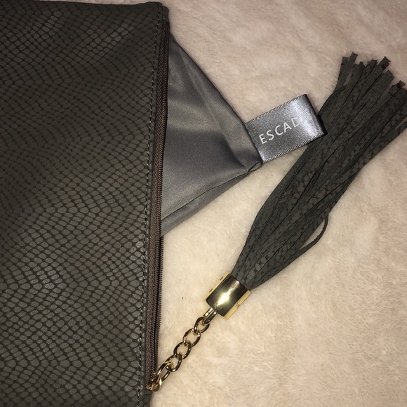 Escada brand leather clutch. Gray. - Picture 4 of 5